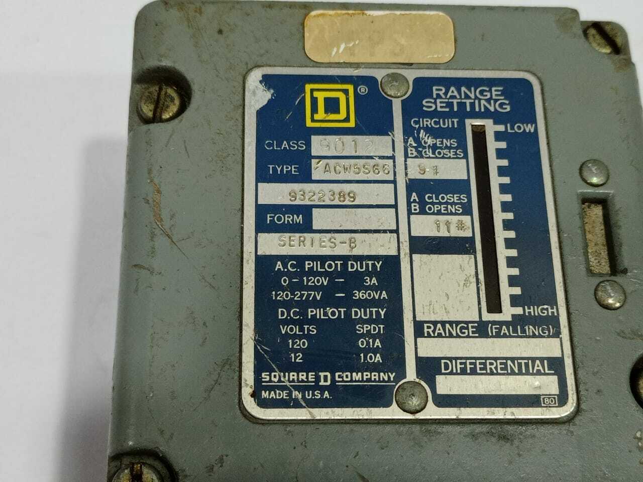 Square D 9012 ACW5S66 Pressure Switch 9322389 Series B