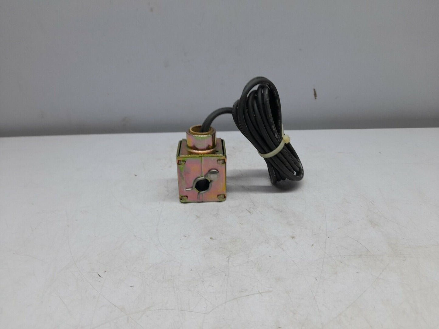 Alco EF19ZE120-S Solenoid Coil 707RA01 120V 50-60Hz