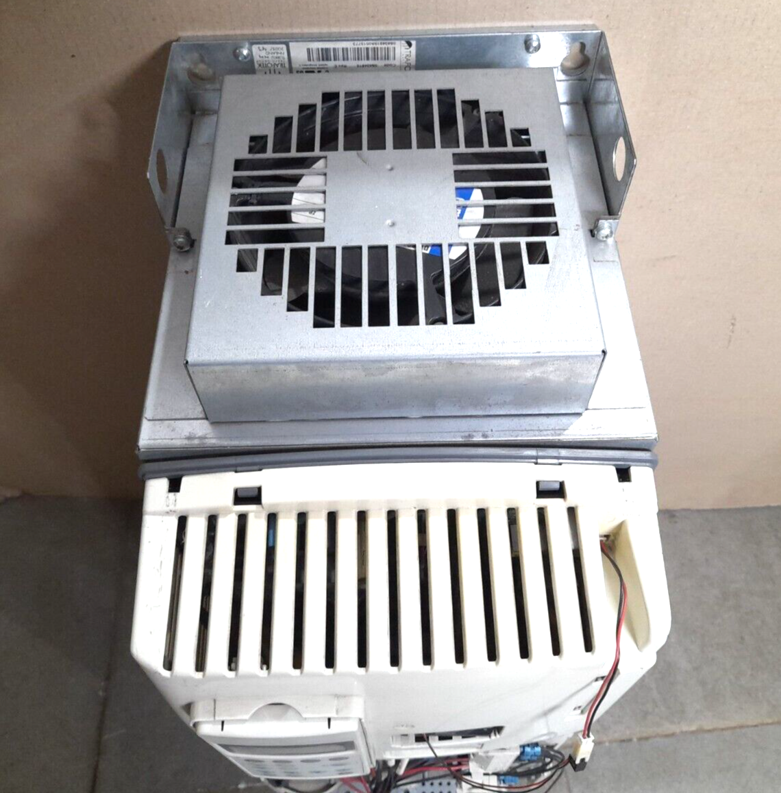 ABB ACS800-U11-0025-5 Drive ACS800 68404819 Rev E ACS800U1100255