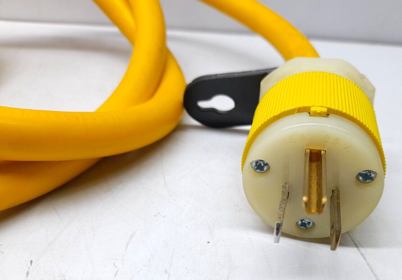 Hubbell GFP15M Ground Fault Circuit Interrupter Class A 120V 1800W 15A 60Hz Circ