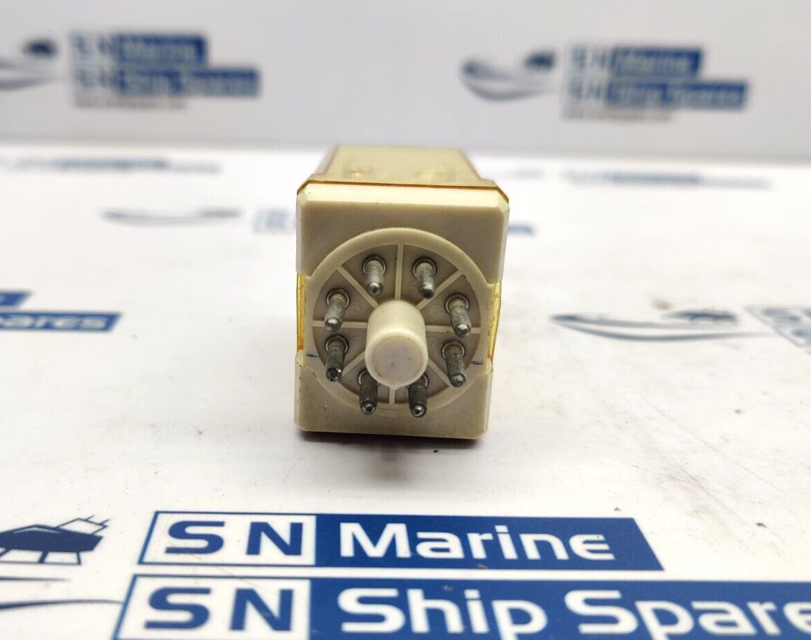 Idec RR2P-U Intermediate Relay 120Vac 50/60Hz 21912