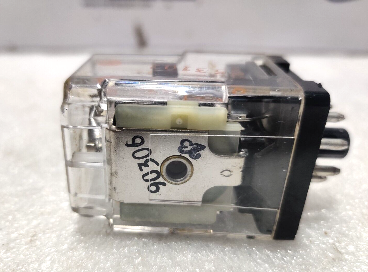 Square D Class D 8501 Electrical Relay Type: KP12V24 240V 50/60Hz