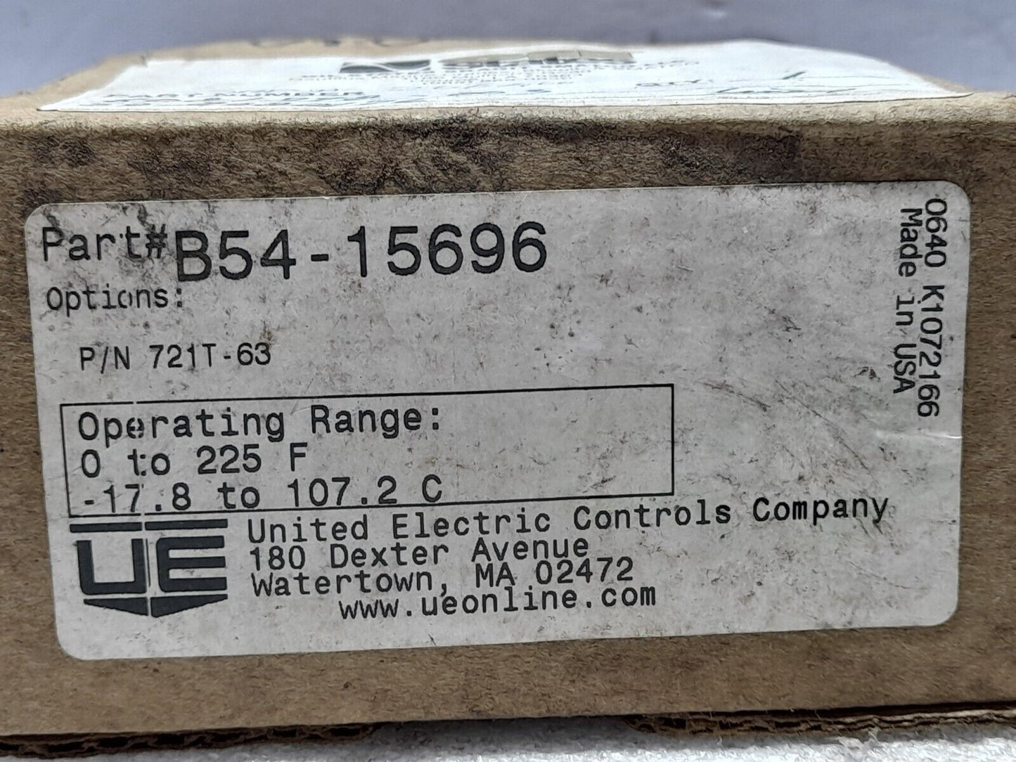 United Electric UE B54-15696 Temperature Switch 721T-63 Operating Range 0 to 225