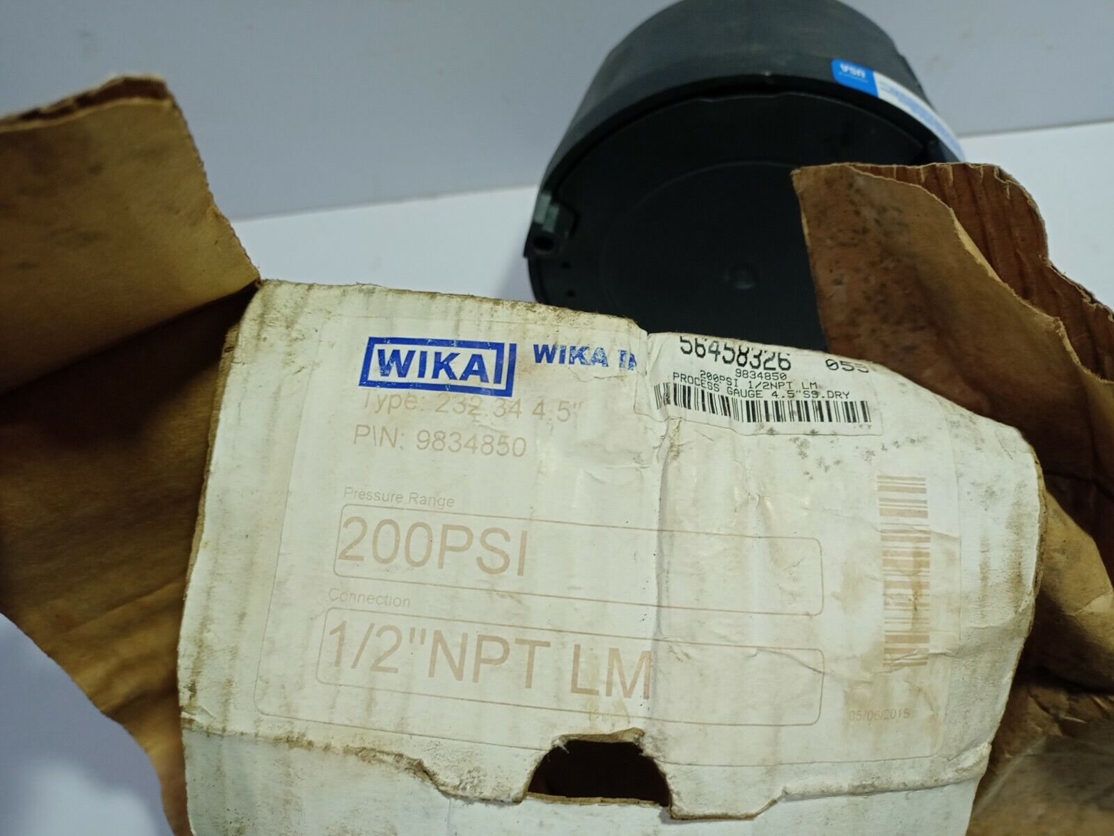 Wika 232.34 4.5” / 9834850 Pressure Gauge 200PSI ½“ NPT LM
