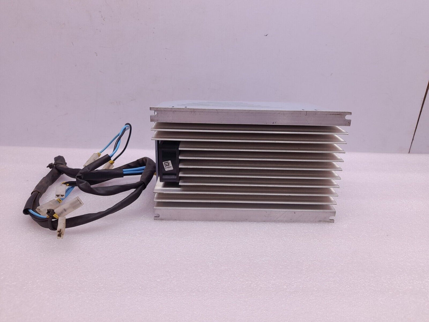 WEG CFW100100S2024POCLHBZ Inverter Drive / Line 50-60Hz / Out 0-300Hz / CFW 10