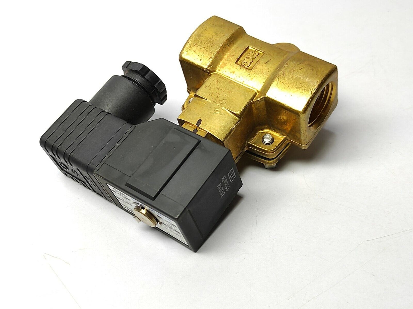 SMC VXD2140-04-5D Solenoid Valve VXD2140