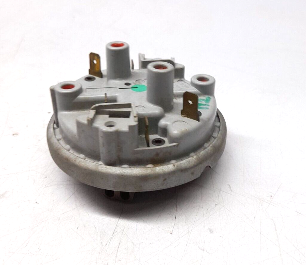 Eaton PD4-524A Level Switch 5550-00026.07 Level Control 471 6859-35