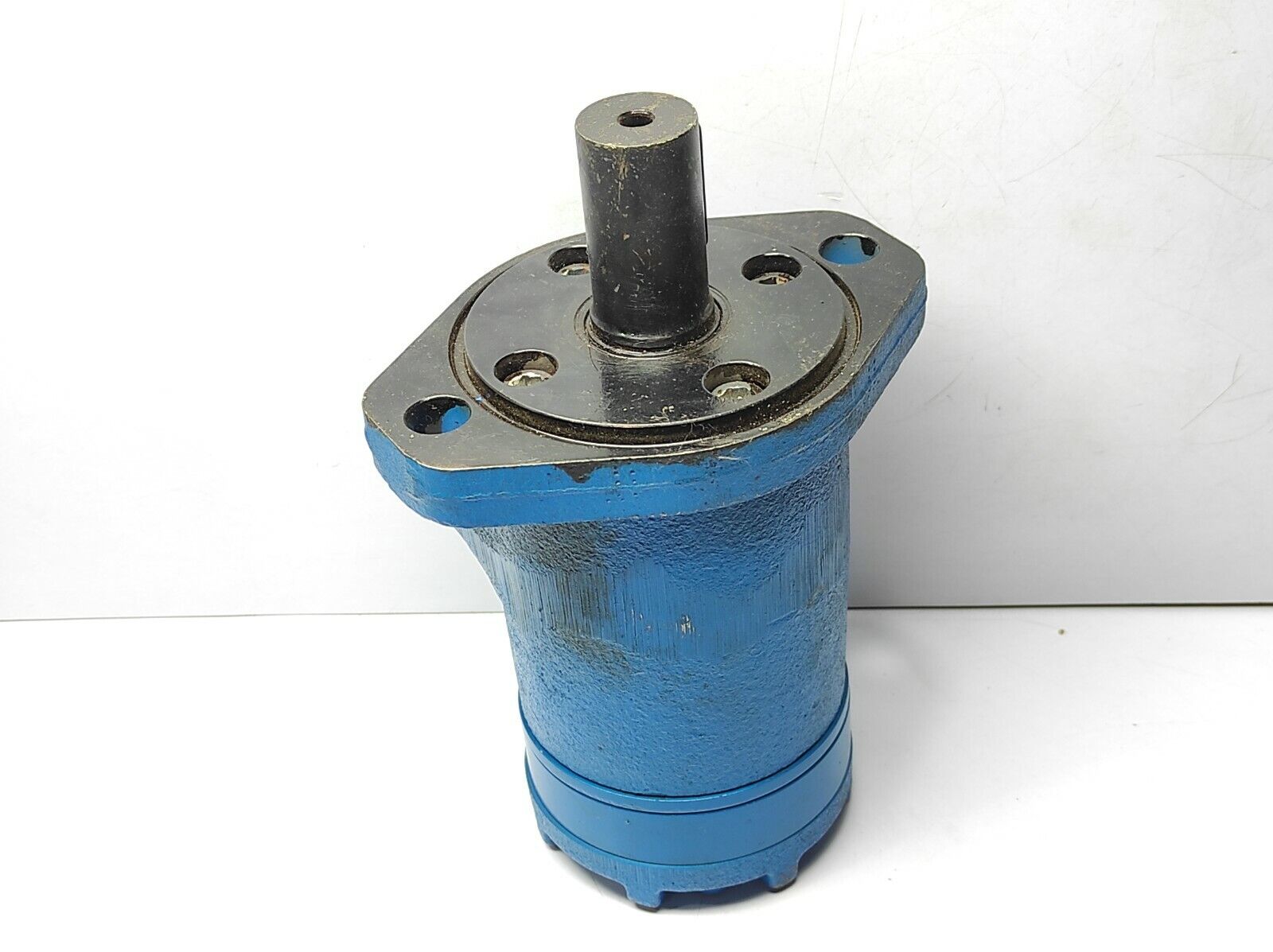 Sumitomo Eaton H-130AA2FXJ Orbit Motor H130AA2FXJ