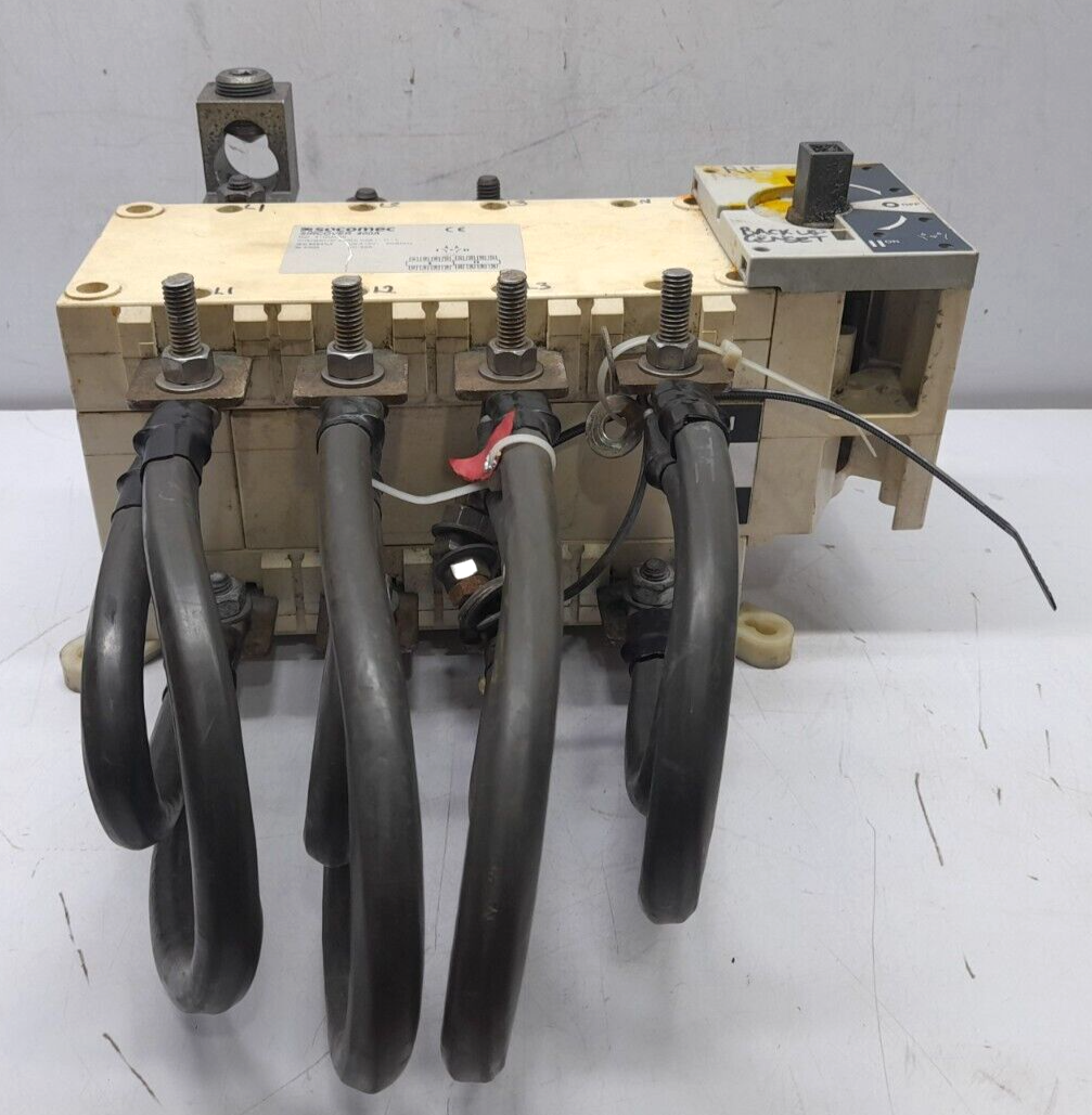 Socomec 41004039 Sircover 400A Change Over Switch