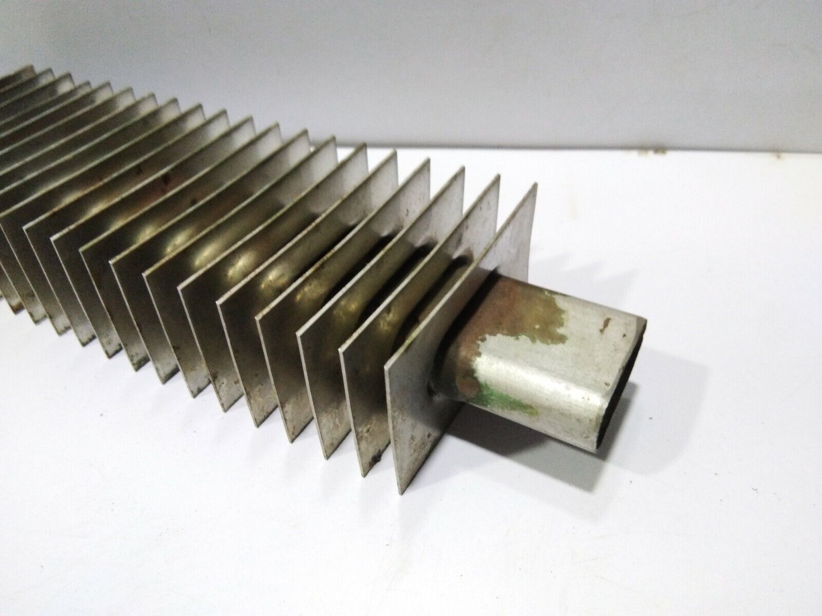 VALAD VENT DUCT/SPACE HEATER HEATING ELEMENT DFMMS-7-10.25-1 HEATER 115V 250W