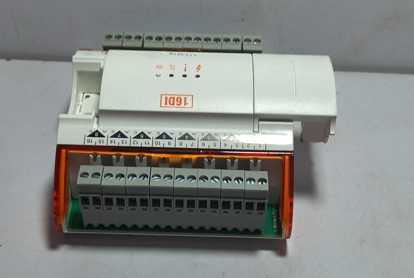 Trend IQ4IO-5000U00G000 I/O Module / 16DI Module / 24VDC / 40mA max