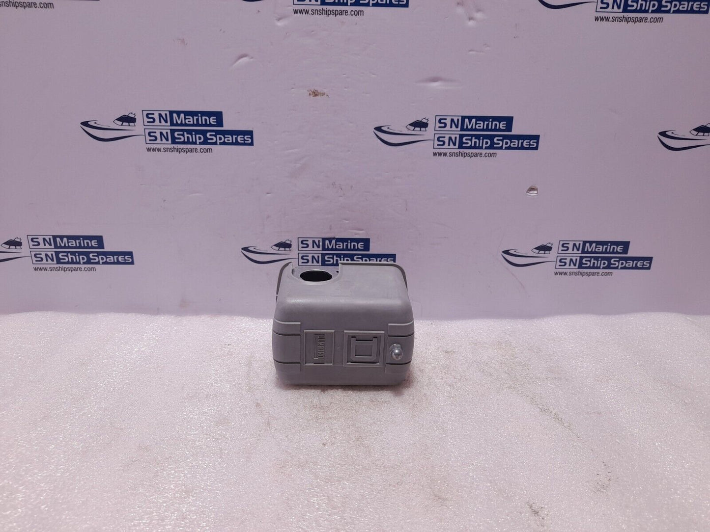 Square D Pumptrol 9013FSG52J33 Pressure Switch On 50 PSI Off 70 PSI