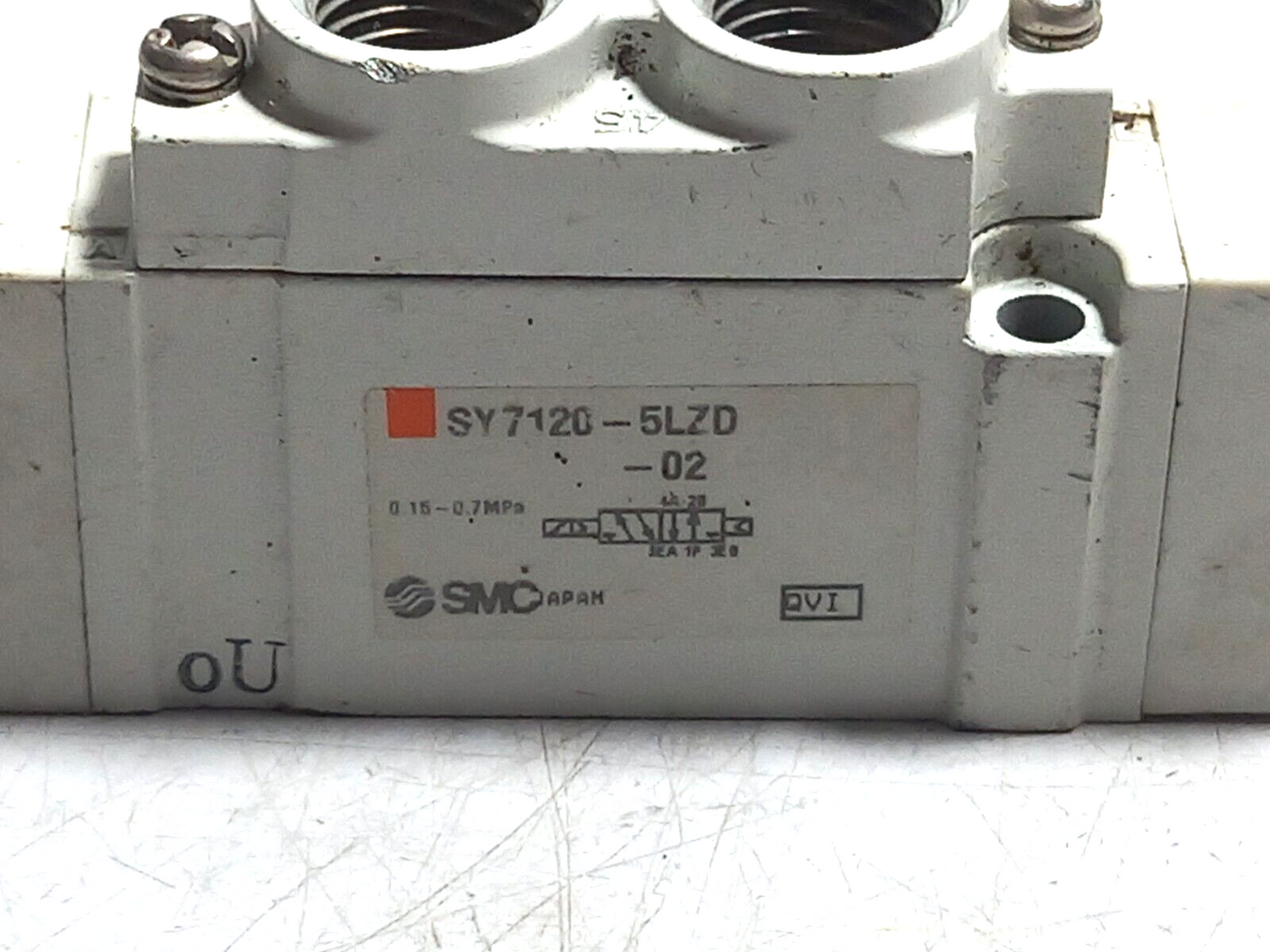 SMC SY7120-5LZD-02 Solenoid Valve 0.15~0.7 MPa SY71205LZD02
