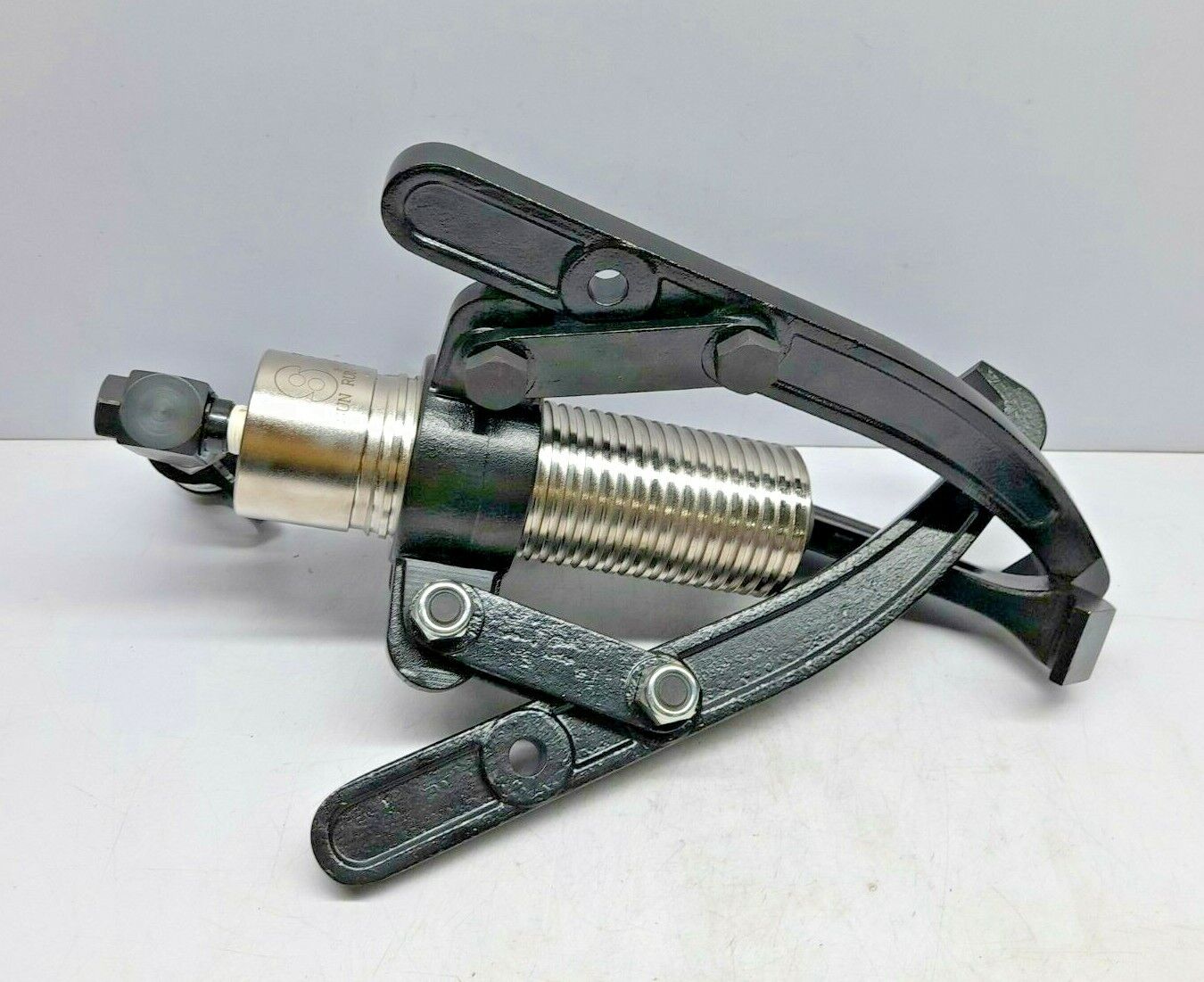 Sun Run SPR-1200 Hydraulic Pullers Cap 120 Tons Strokes 85 mm Reach 270 mm