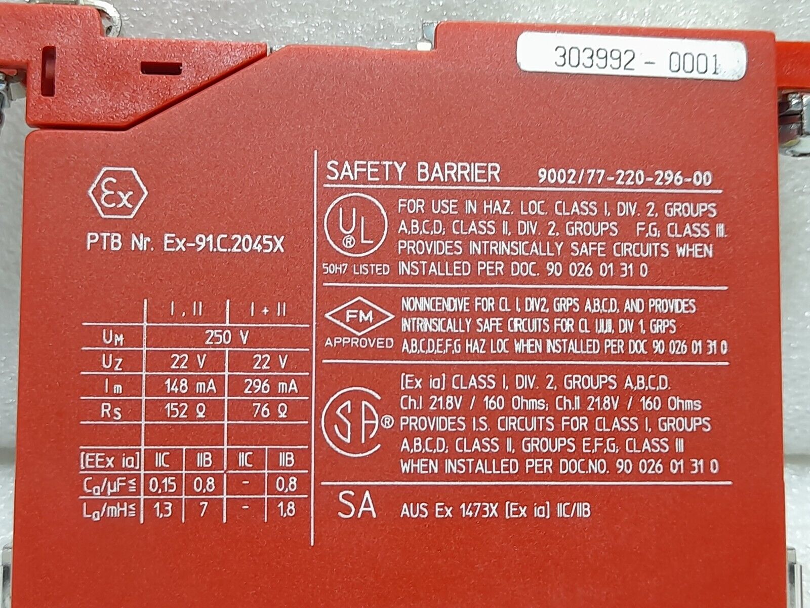 Stahl 9002/77-220-296-00 Safety Barrier Intrinspak NOV 6425060022Zener Barrier