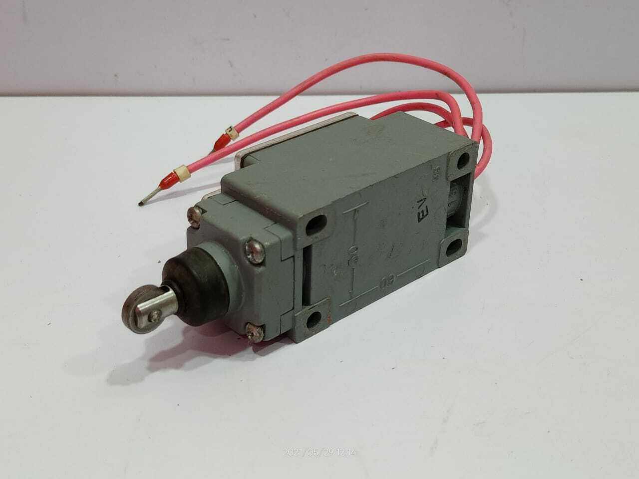 Square D 9007 BD-30 Limit Switch Ui 500V~ 600V- Ith=10A