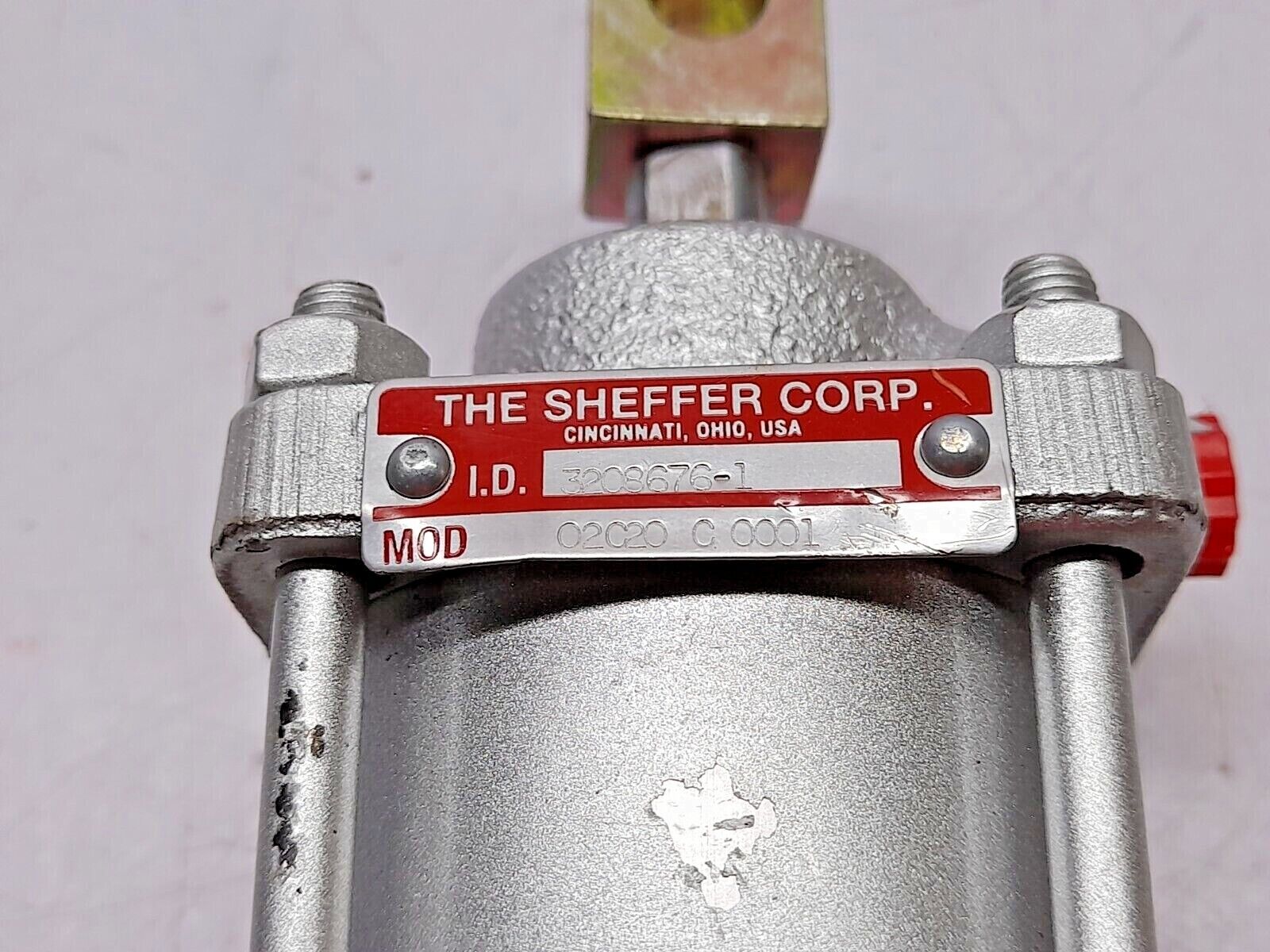The Sheffer 3208676-1 Cylinder 02C20 C 0001 BEPBU7A-720 Cylinder