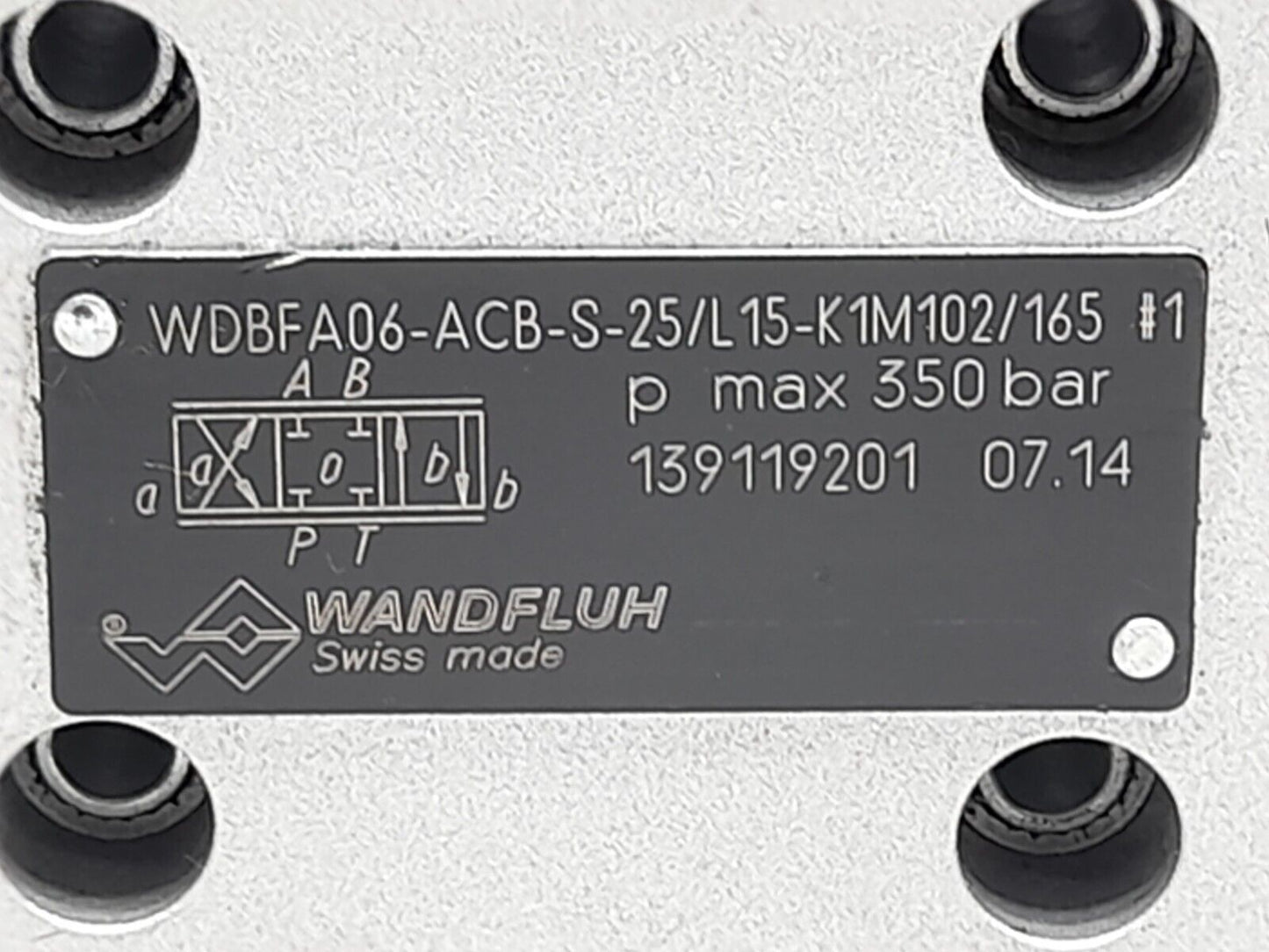 Wandfluh WDBFA06-ACB-S-25/L15-K1M102/165 Valve MKY45/18x60-G24/L15 Pmax 350bar