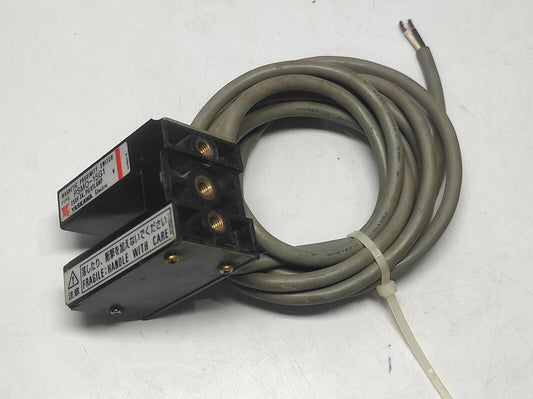 Yaskawa PSMO-15G1 Magnetic Proximity Switch PSMO15G1 250V 3A Pilotlamp