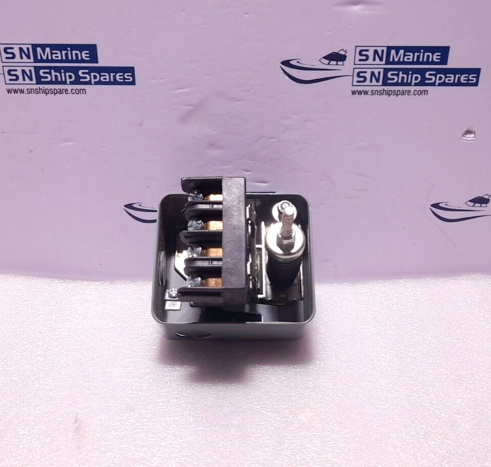 Square D 9013GHG1S8J54 Ser C Quincy 22454-1 Pressure Switch 224541