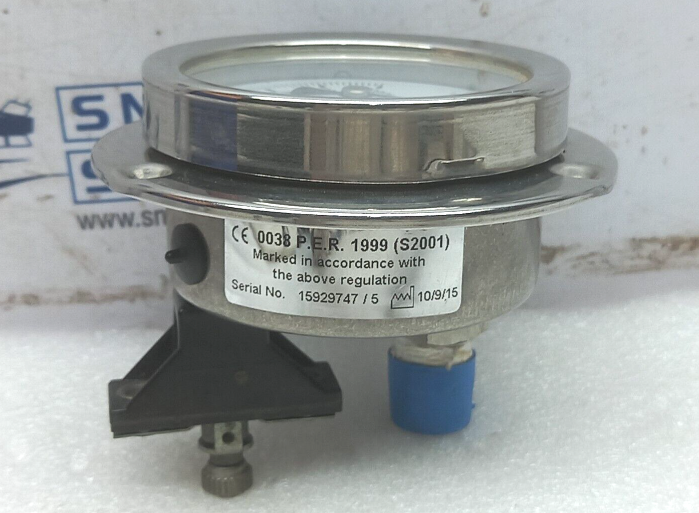 Stewarts 0-10000 PSI Pressure Gauge 316 S.S. Tube and Socket Vibragauge