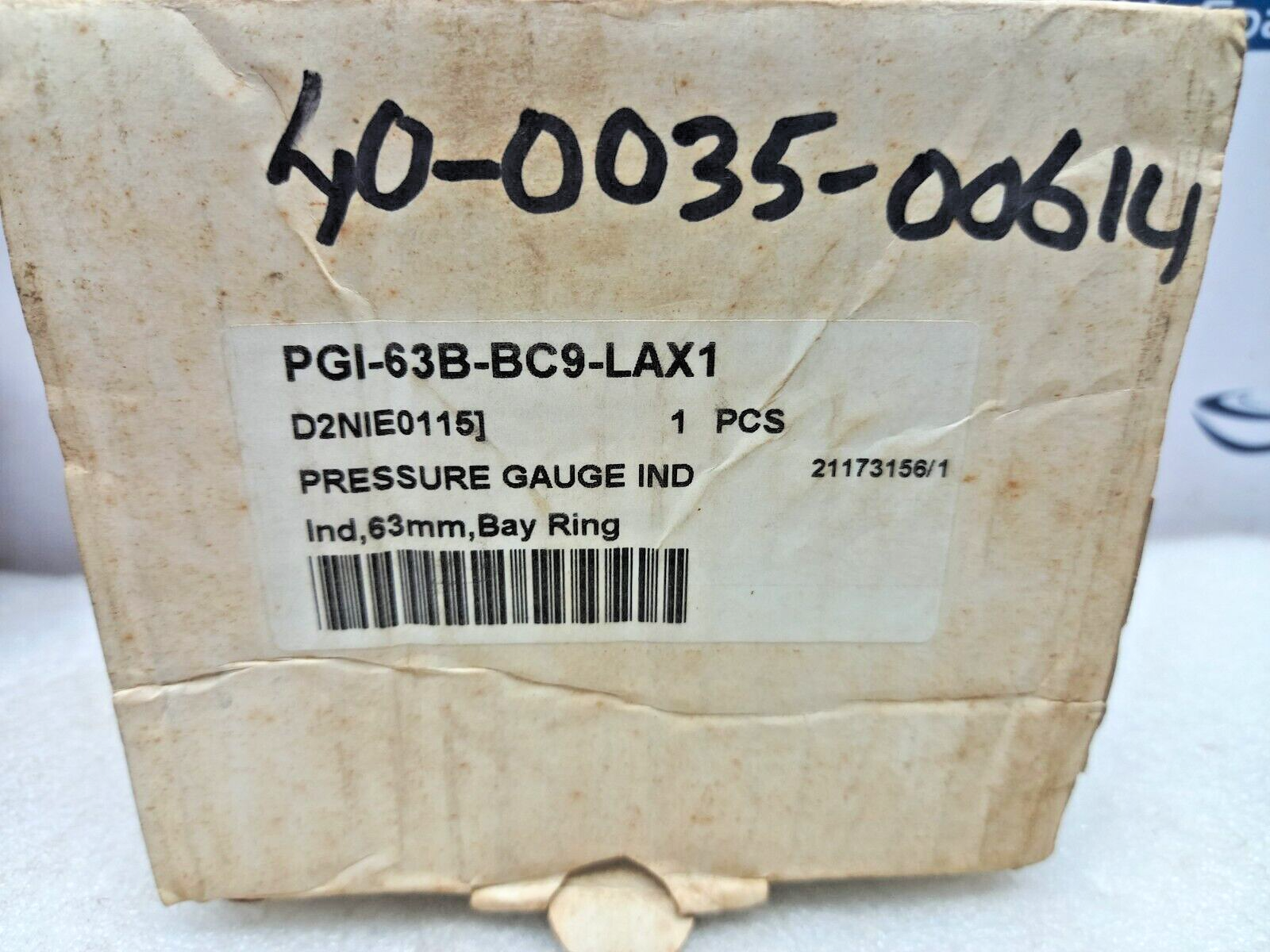 Swagelok PGI-63B-BC9-LAX1 Pressure Gauge IND 63mm, Bay Ring 0-9Bar