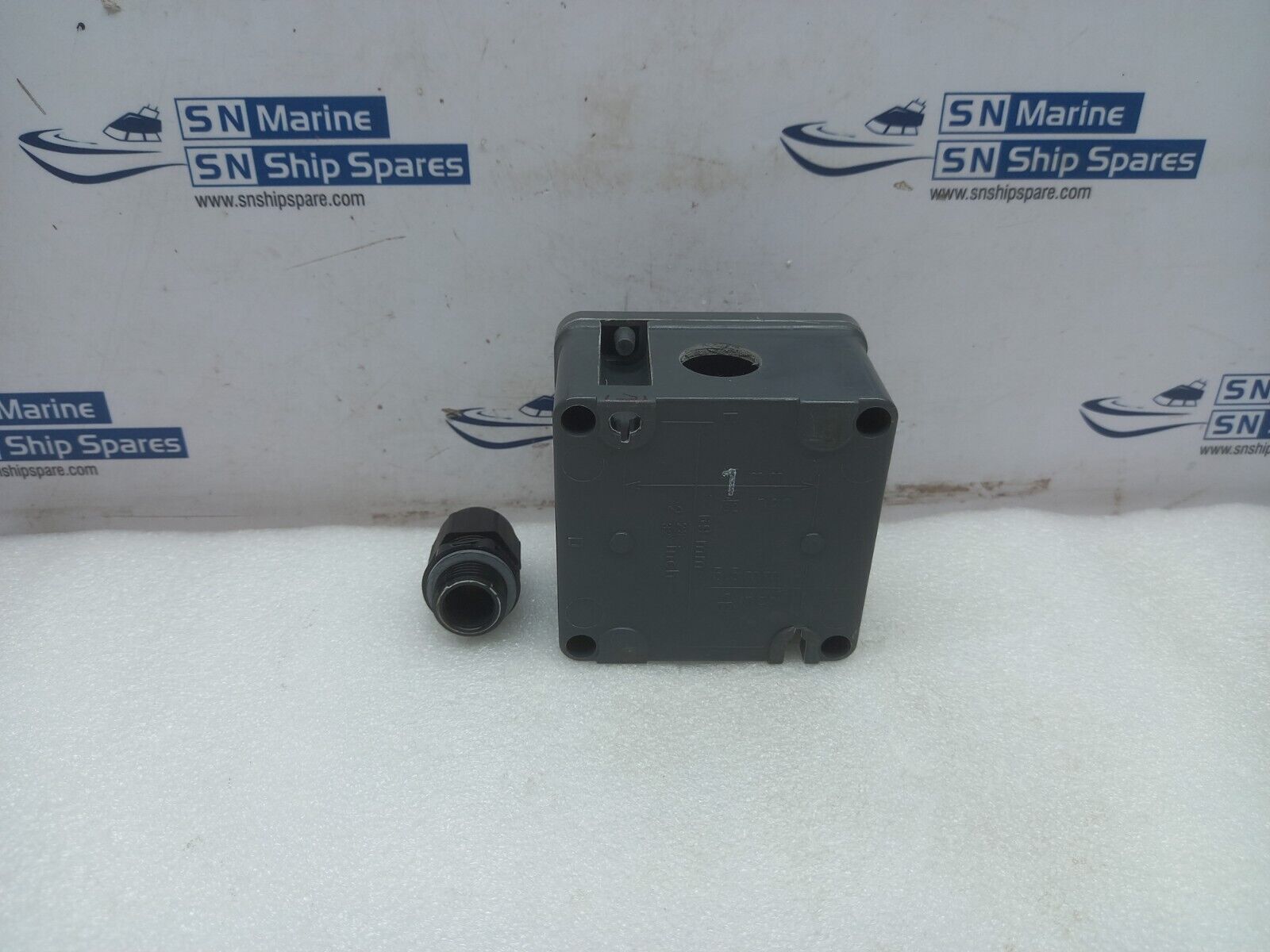 Stahl 8118/111-503 Junction Box 690V,4MM2 Electropar 501116