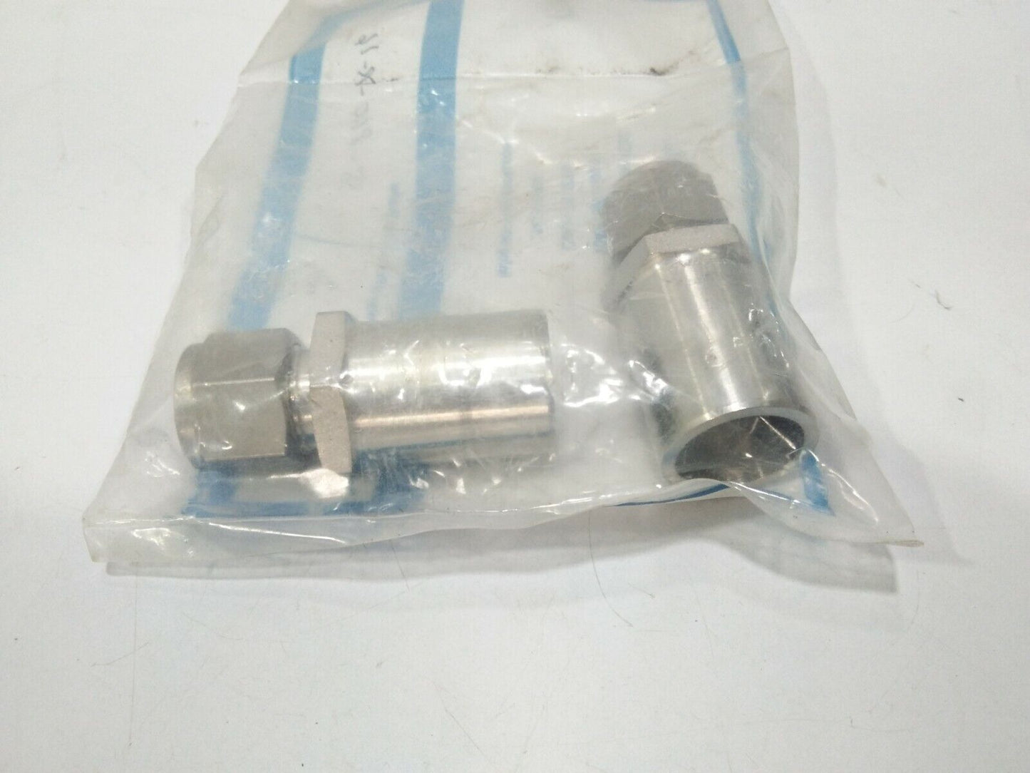 SWAGELOK SS-810-R-16 TUBE REDUCER FITTING SS810R16 2-PCS LOT SALE