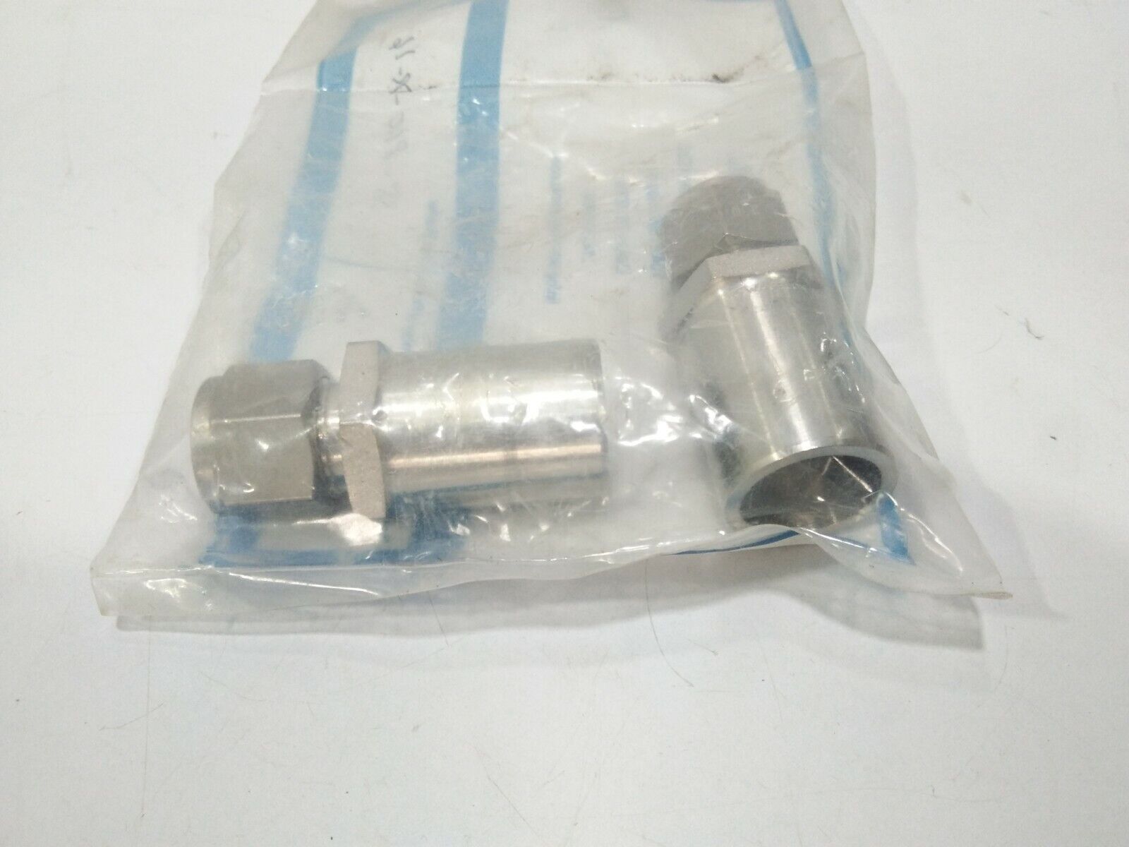 SWAGELOK SS-810-R-16 TUBE REDUCER FITTING SS810R16 2-PCS LOT SALE