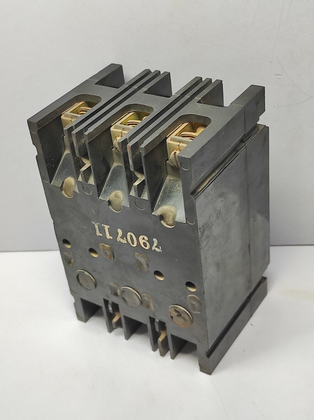 Westinghouse FB3015L 15A 3Pole Circuit Breaker 600VAC 40°C 4992D46G34