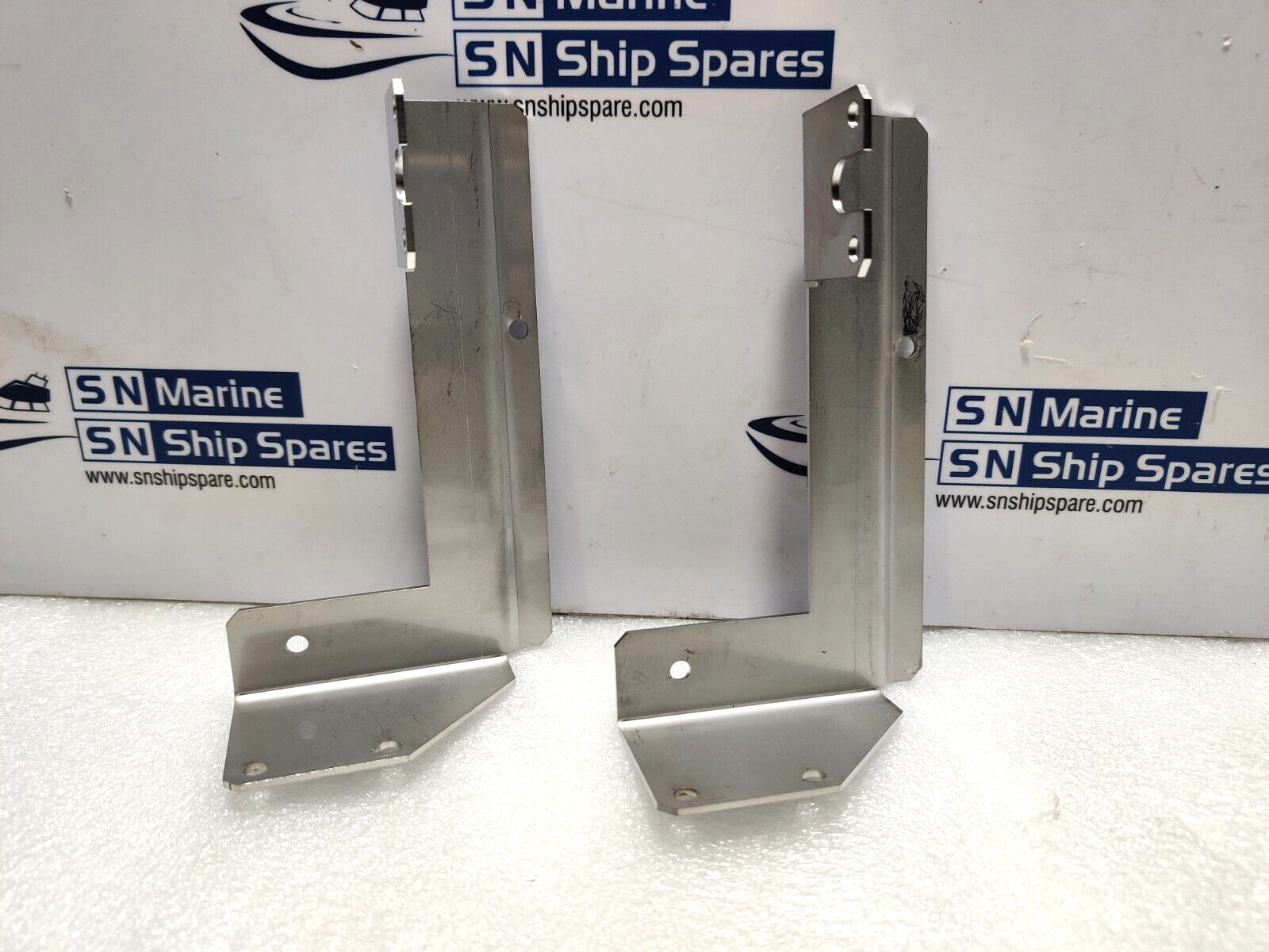 Agilent Technologies CP741087 Bracket Genie / Valco Valve Micro-GC Set