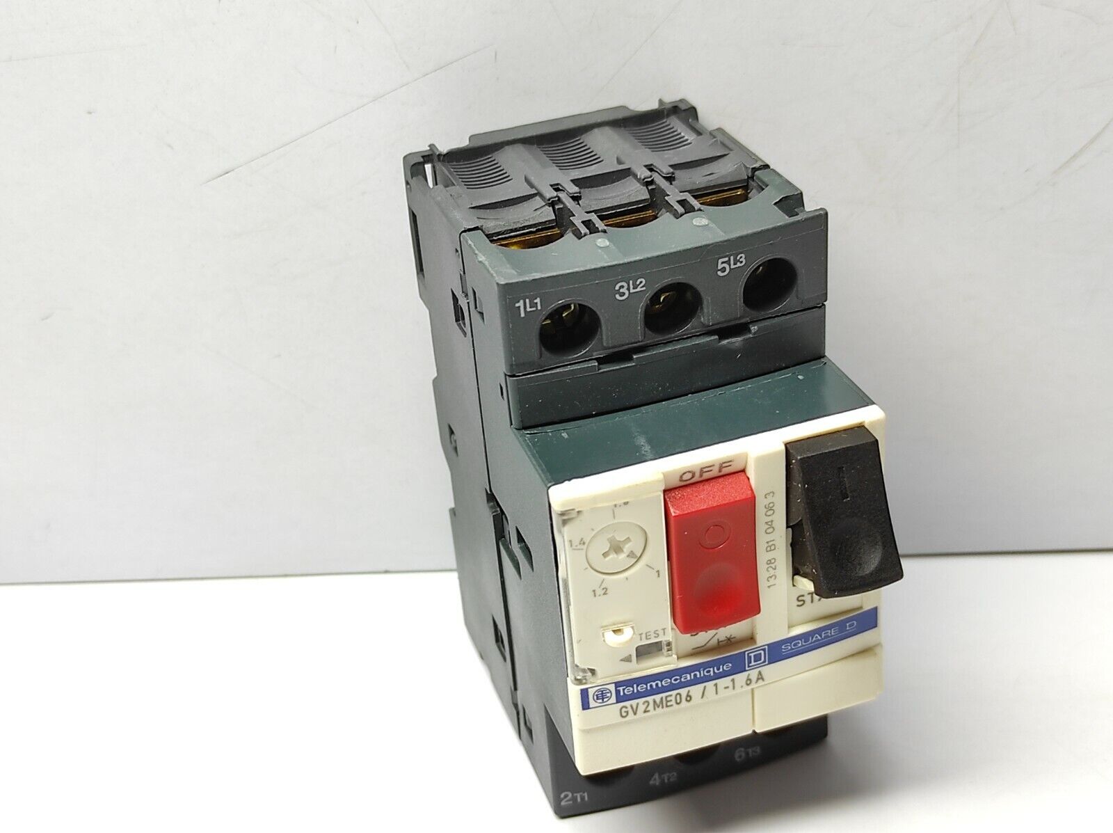 Telemecanique GV2ME06 Starter Ie 1-1.6A Ue 690V 50/60Hz Uimp 6kV