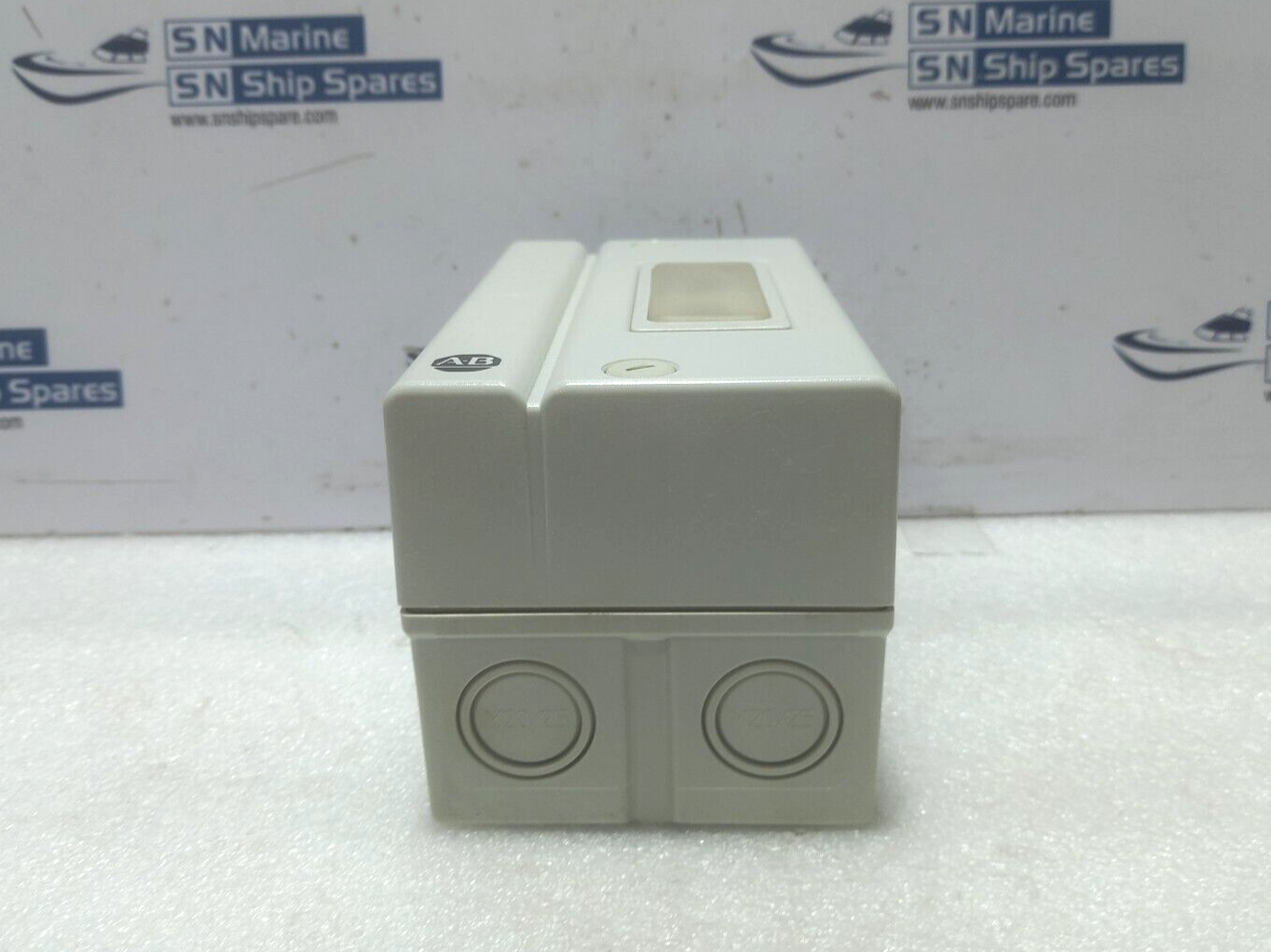 Allen Bradley 140-E55 Enclosure Bulletin 140