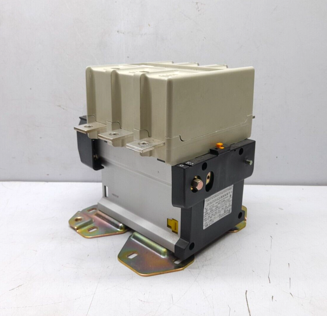 Telemecanique LC1F400 Contactor LC1 F 400 Without Coil Continuous Current 420A