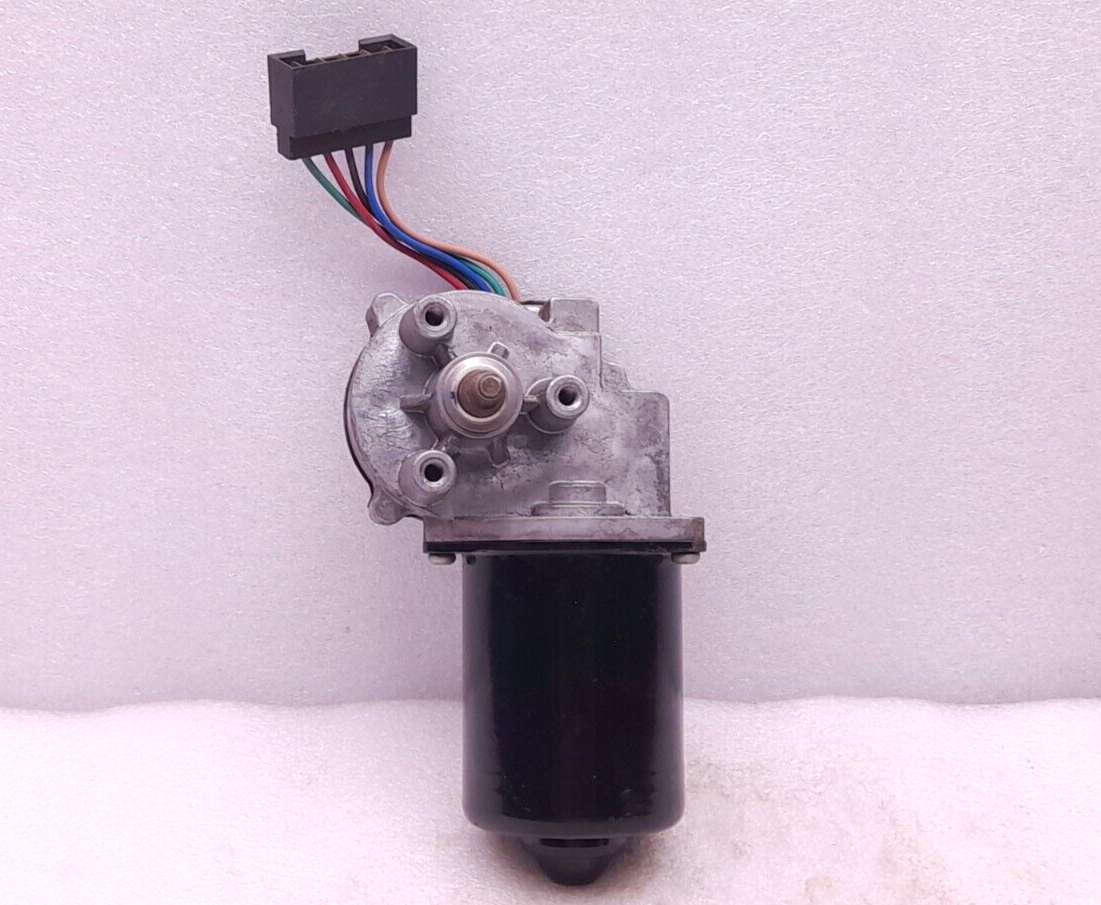 United Technologies 10737320MO25WJ Wiper Motor 24V 3S2822