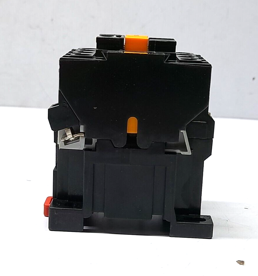 Telemecanique CA2DN1229 *A65 Relay 70712022 220V 50Hz 220-240V 60Hz