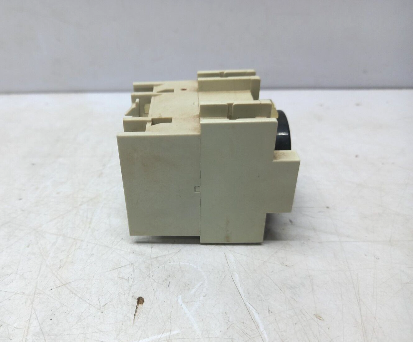 Sprecher Schuh CZA3-11 Pneumatic Timer Relay 600V A.C.Max 10Amps A600