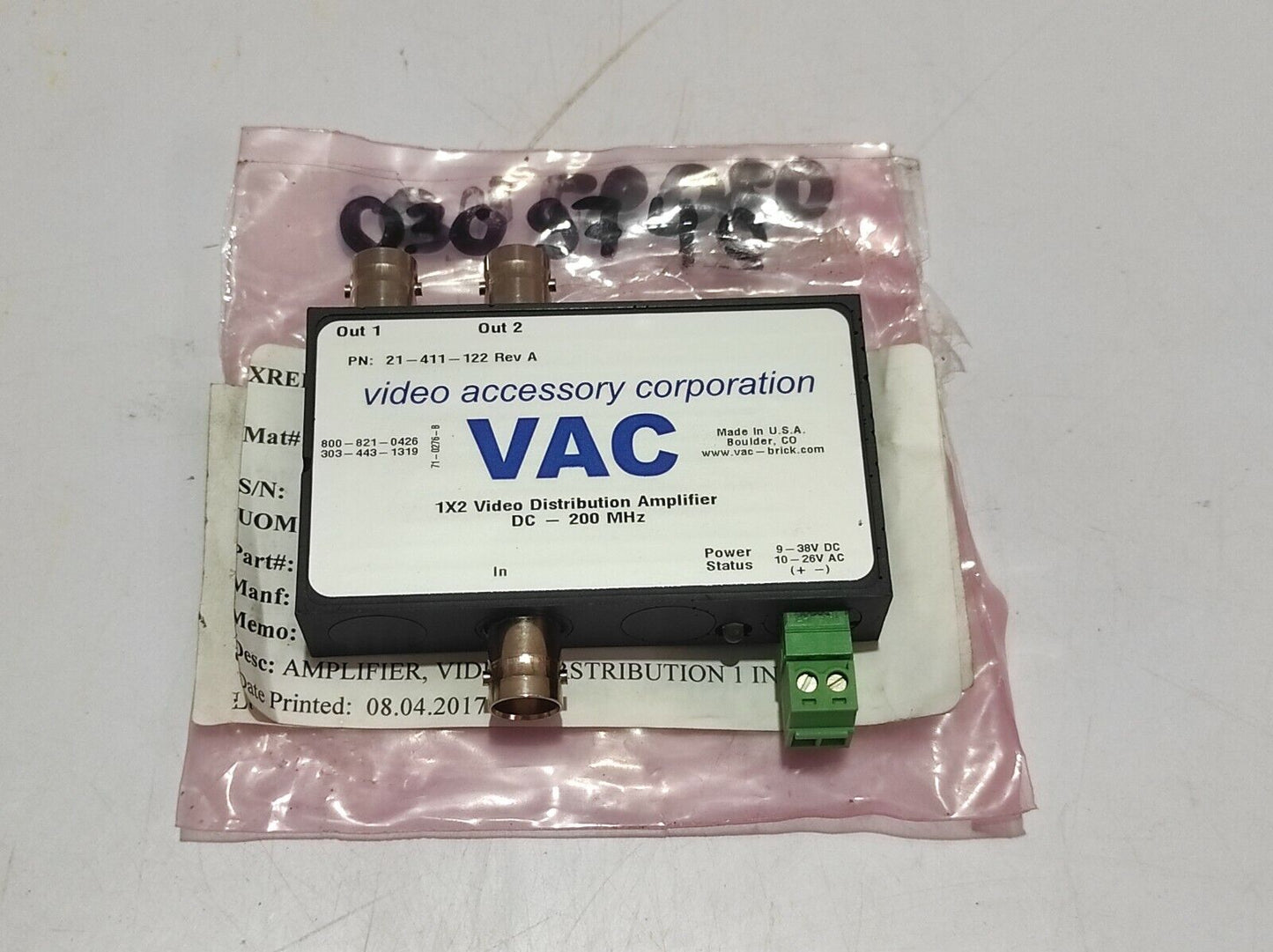 VAC 21-411-122 Rev A 1X2 Video Distribution Amplifier