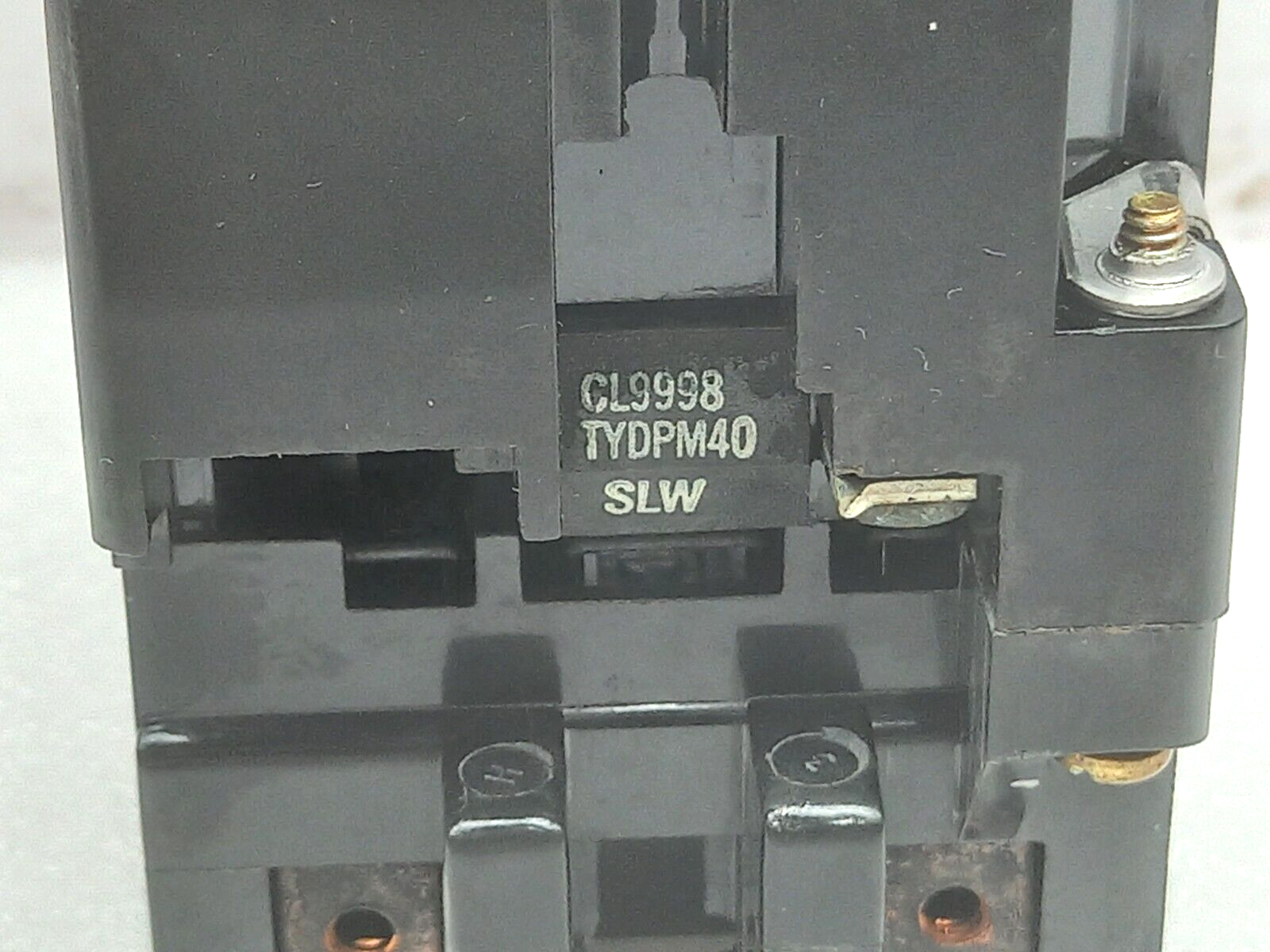 Square D Class 8910 K0-2S6 Definite Purpose Contactor