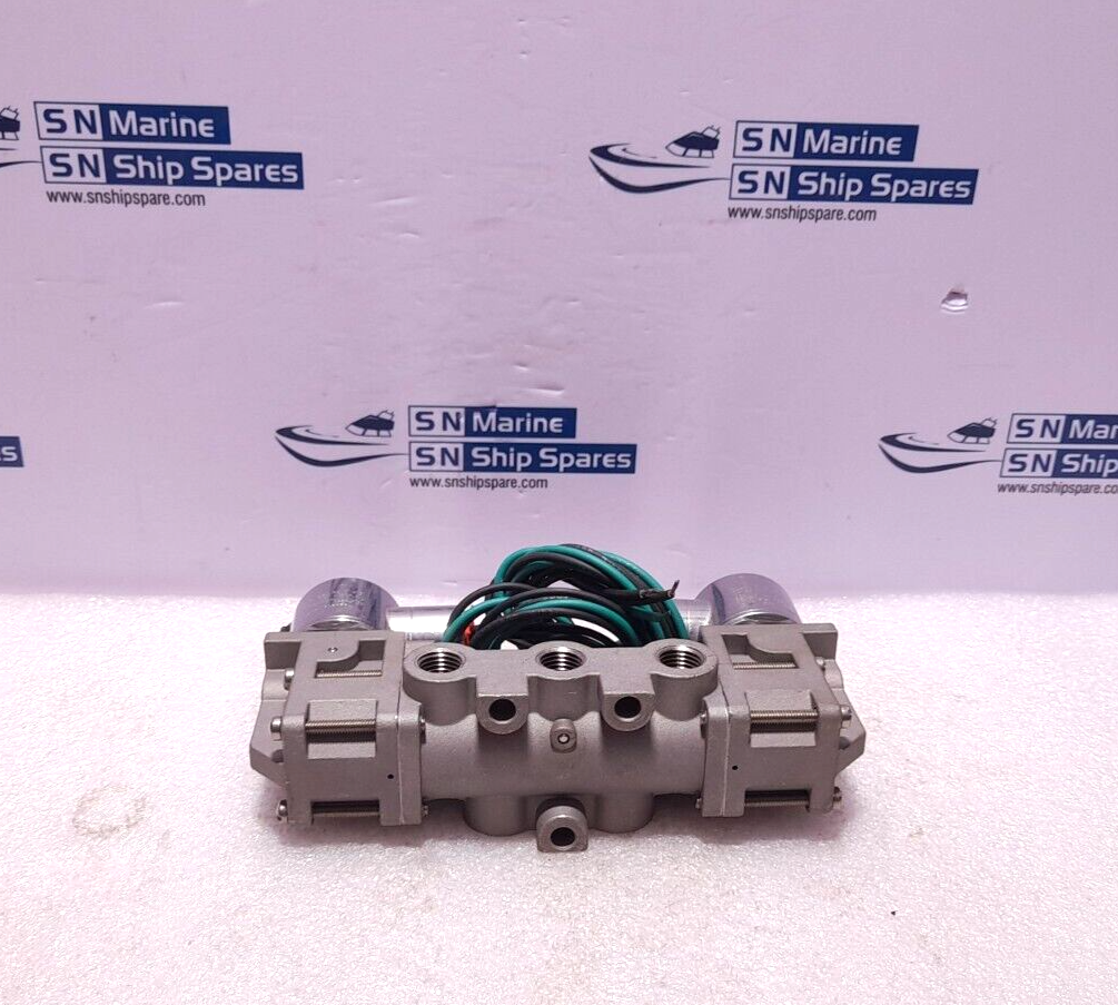 Versa VGG-4322-316-ME-XXE4-D024 4-Way Valve 24VDC 7.2W Max 175PSI Min 20PSI