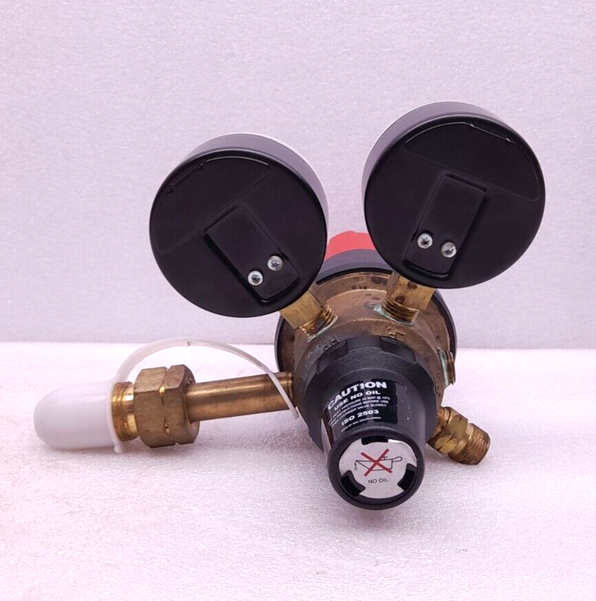 Afrox Saffire S 8500 AGM 150 Multi Stage Regulator Series 8500 Acetylene 150kPA