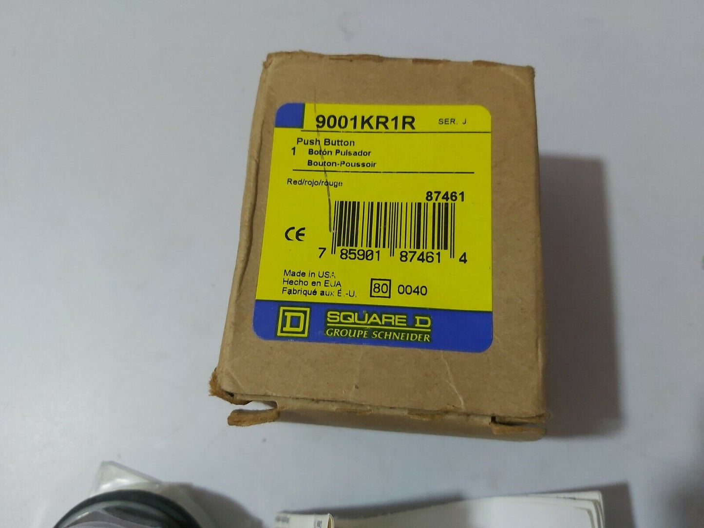 SQUARE D 9001KR1R WITH CONTACT BLOCK 9001KA1 SER-J RED PUSH BUTTON