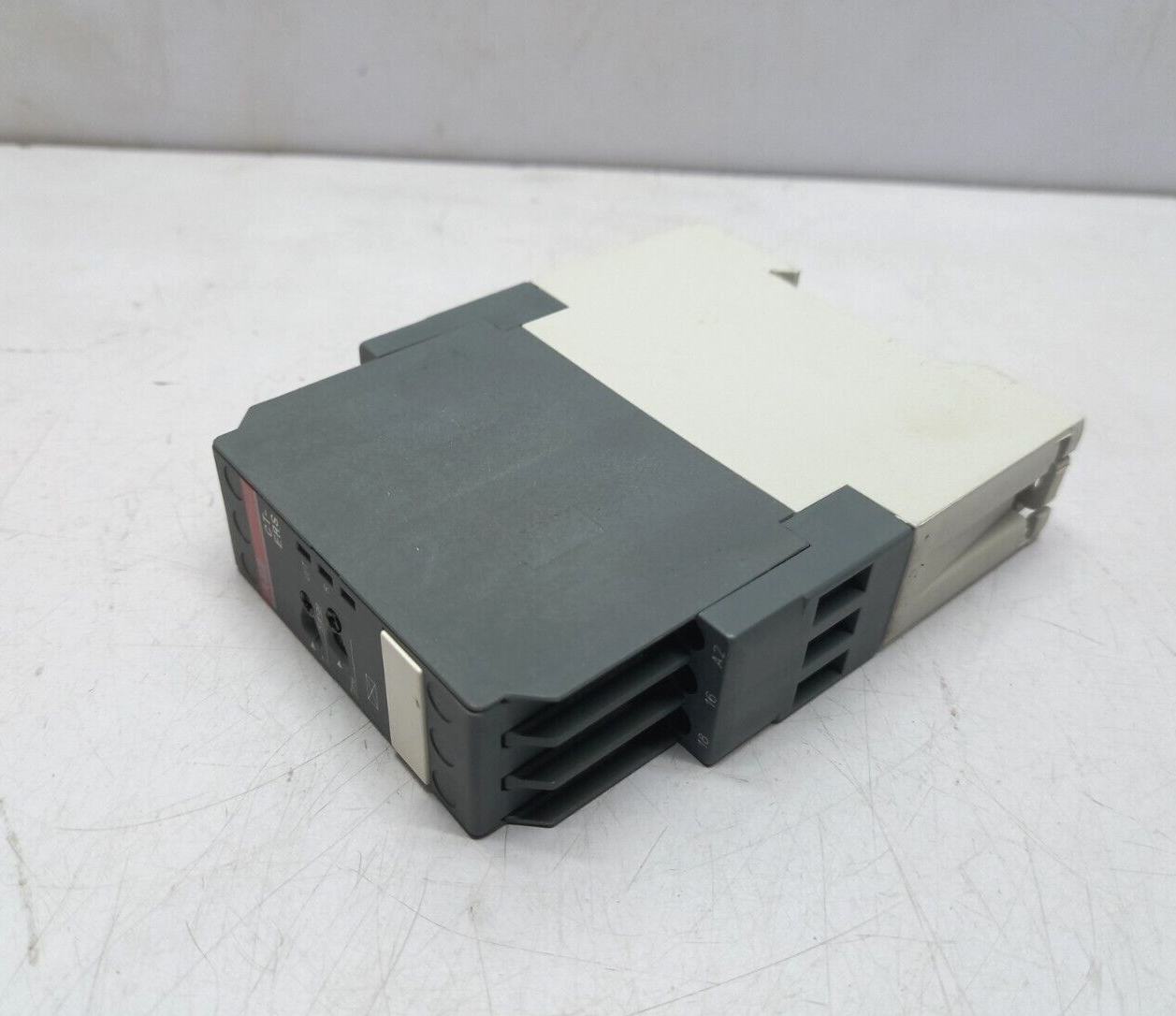 ABB 1SVR630100R3100 CT-ERS.12 On Delay Time Relay CT-ERS