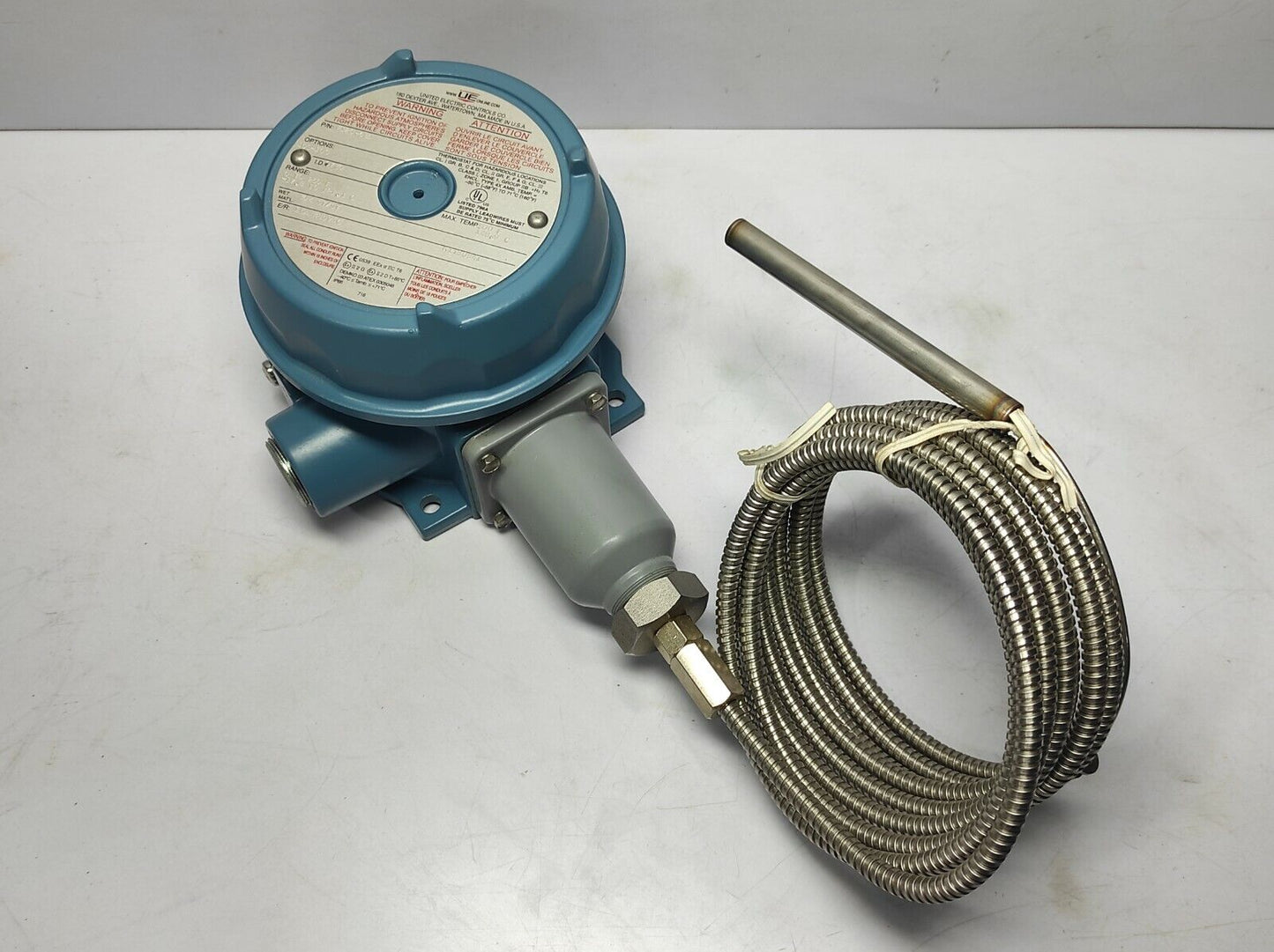 United Electric F120-6BS Temperature Switch Option 10S-10S Operating Range 0to25