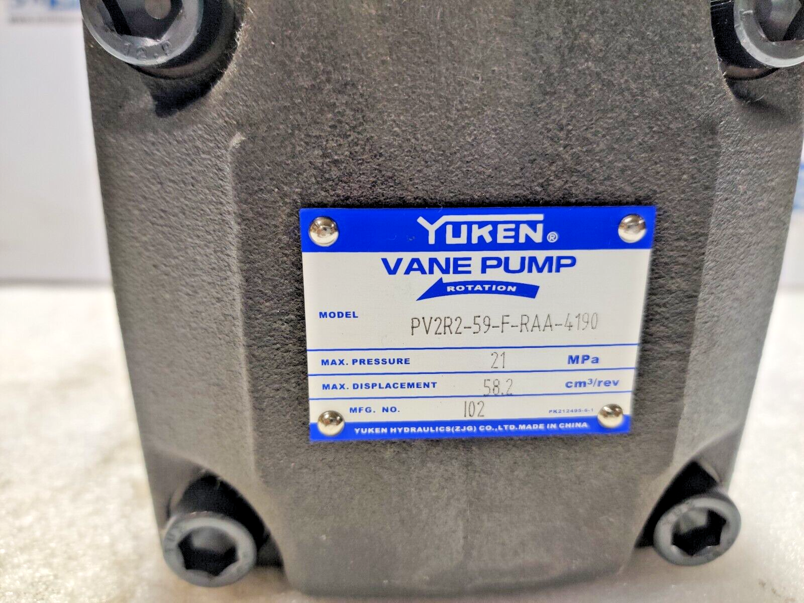 Yuken PV2R2-59-F-RAA-4190 Hydraulic Vane Pump 21MPa Max Press