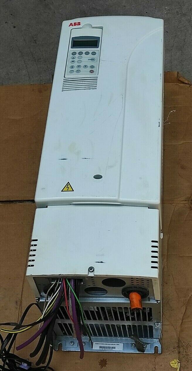 ABB ACS800-11-0050-5+K454+L502+P904+Q950+R700 Drive ACS8001100505K454L502P904