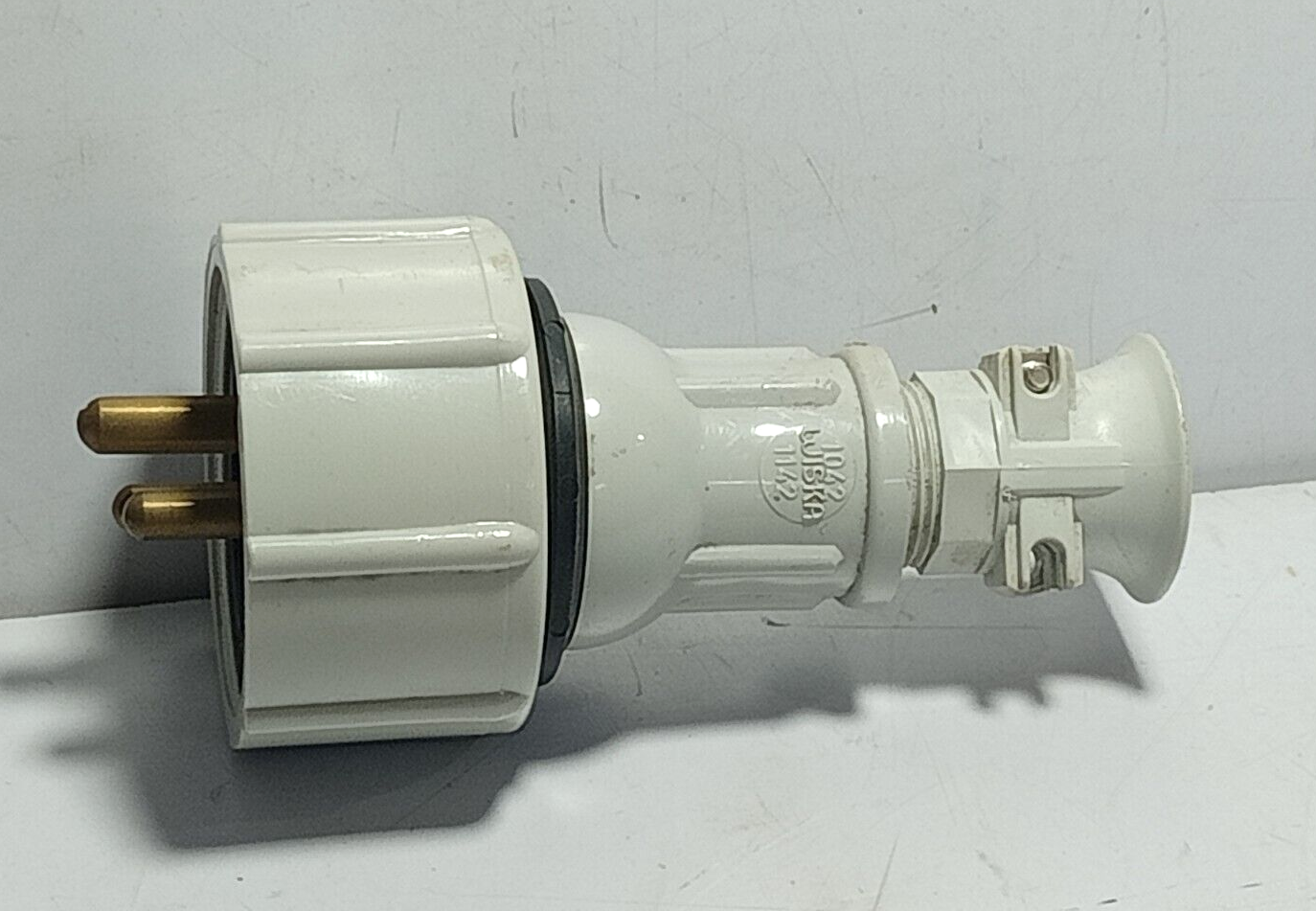 Wiska 1142 Electric Plug / 1142